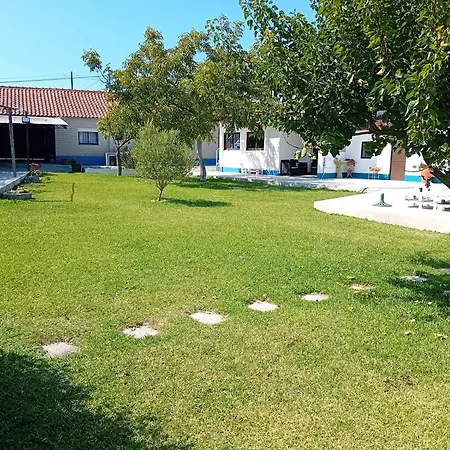 בית נופש Casa Dos Avos Veras